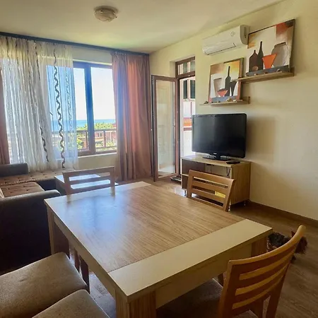Apartment ломбарди-балчик Balchik