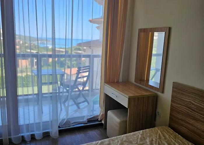 Apartment ломбарди-балчик *